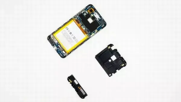 Remove the middle frame and speaker module