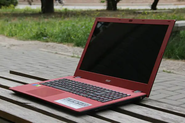 Acer Aspire E15 E5-573G