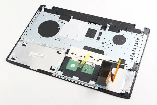 Asus ROG GL552JX palm rest