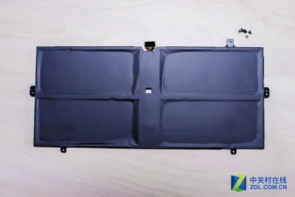 Lenovo Yoga 900 battery
