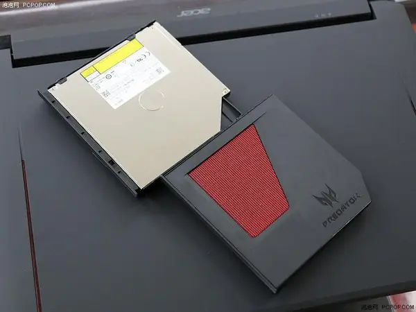 Blu-ray burner and cooling module