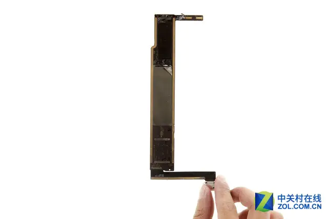 iPad mini 4 motherboard