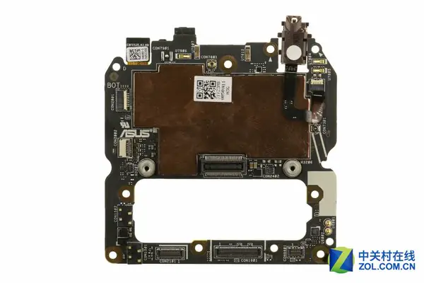 Asus ZenFone Zoom motherboard