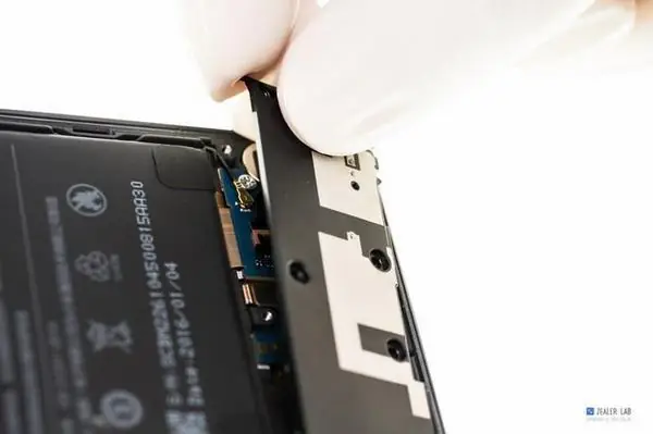 Remove the speaker module