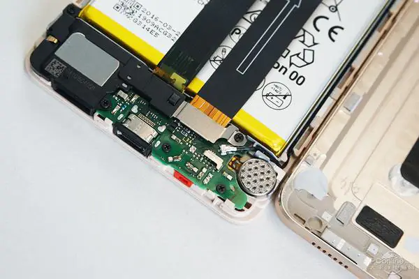 Honor V8 small circuit board