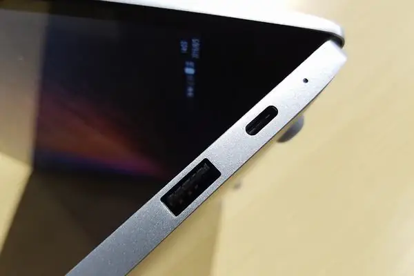 USB port