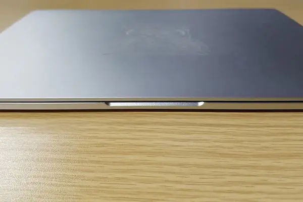 12.5-inch Notebook Air
