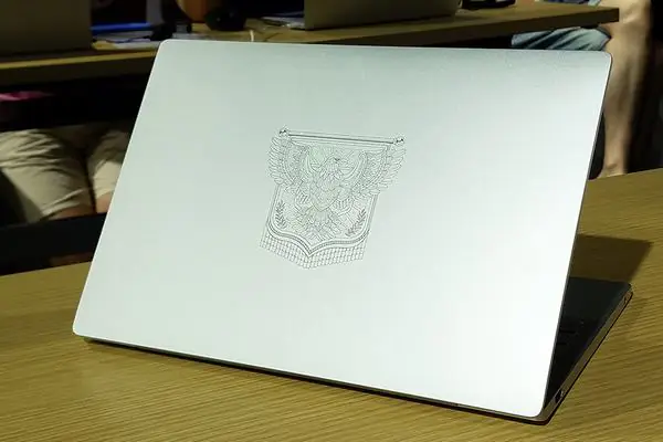 12.5-inch Notebook Air LCD back cover