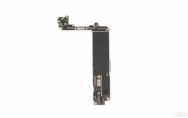 Apple iPhone 7 motherboard