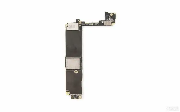 Apple iPhone 7 motherboard