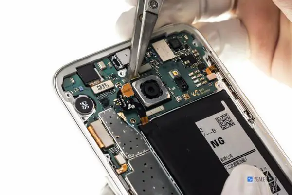 Disconnect the battery connector