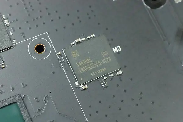 Samsung K4G80325FB-HC28