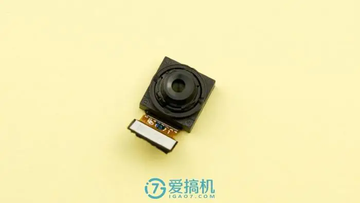 Vivo Xplay6 front camera