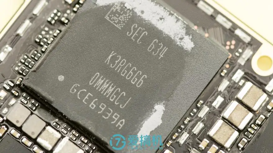 Samsung K3RG6G6 0MMMGCJ LPDDR4 memory chip