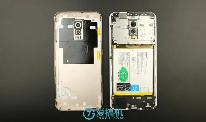 Vivo Xplay6 back cover