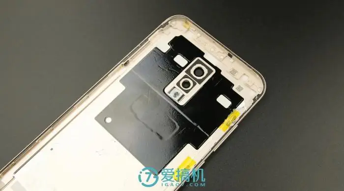 Vivo Xplay6 back cover