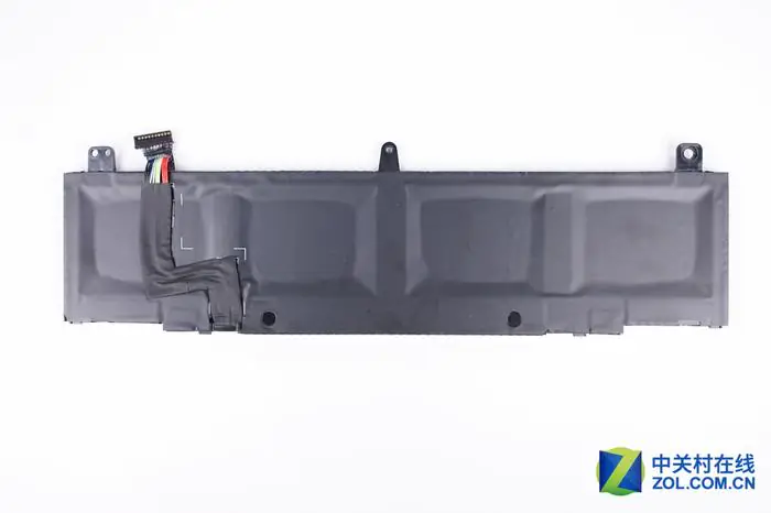 Alienware 13 R3 battery