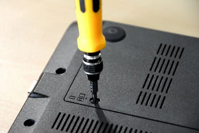 Remove the service cover