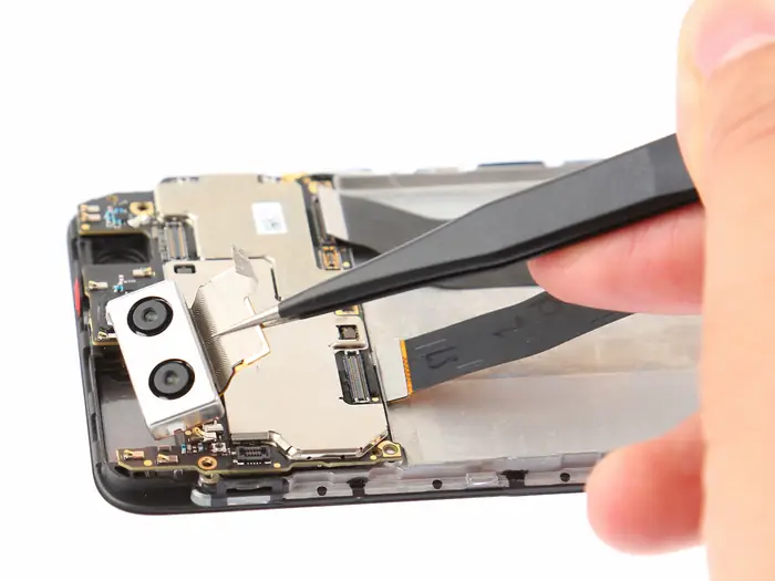 Lift the rear camera