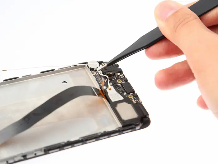 Remove the antenna cable