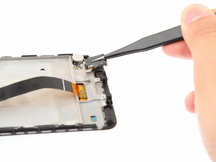 Removing the headphone jack