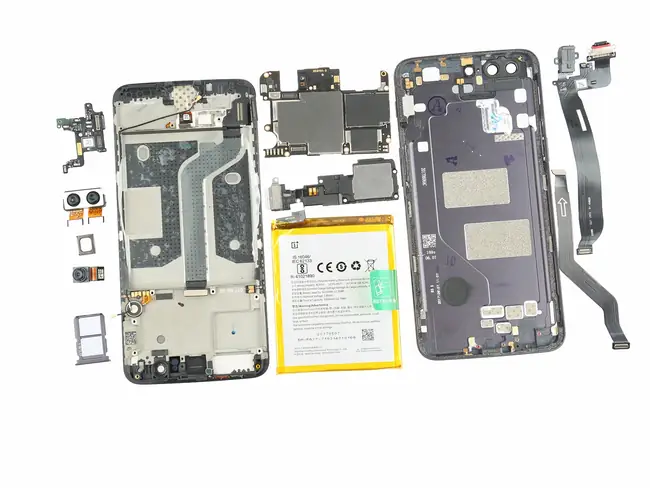 OnePlus 5 internal parts