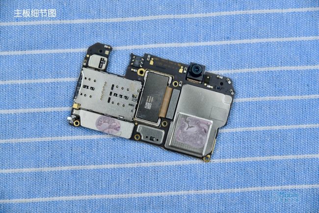 Huawei Mate 10 motherboard