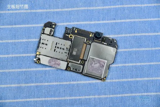 Huawei Mate 10 motherboard