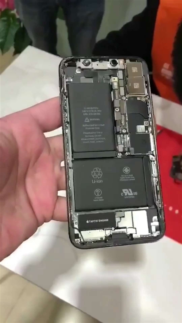 iPhone X first teardown shows its Lshaped dual battery  MyFixGuide.com