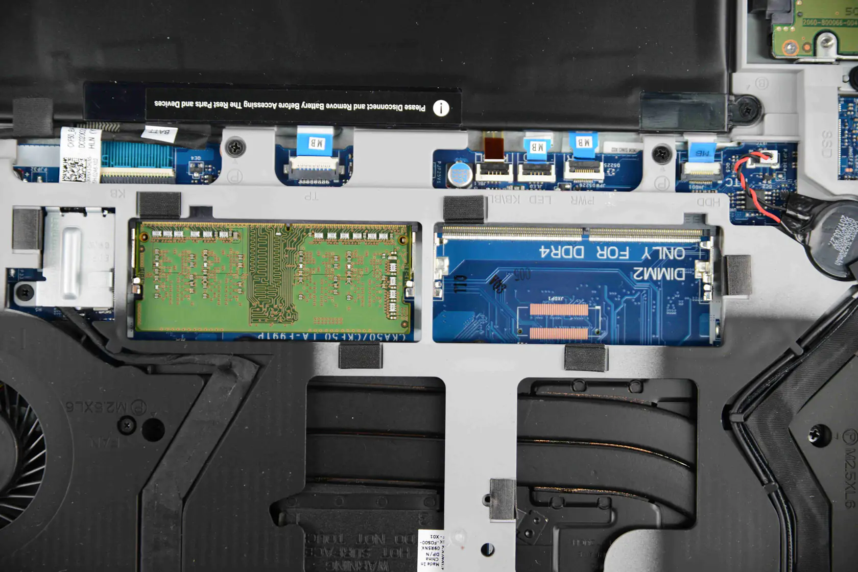 Dell Vostro 15 7570 RAM slots