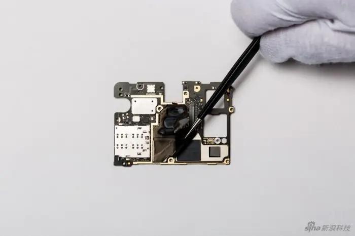 Xiaomi Mi MIX 2S main chip