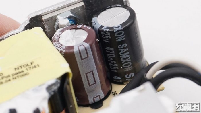 electrolytic capacitors