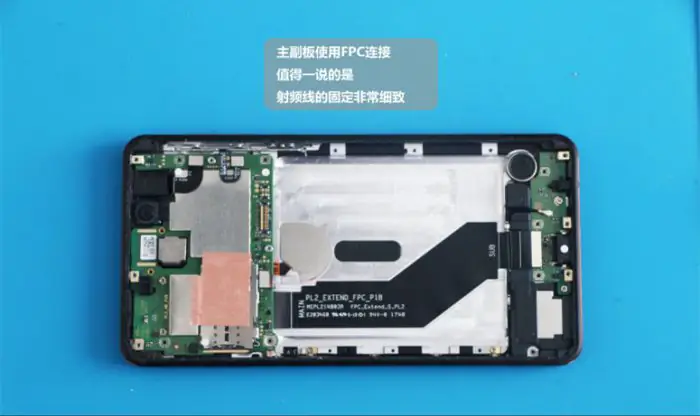 Nokia 6.1 internal design