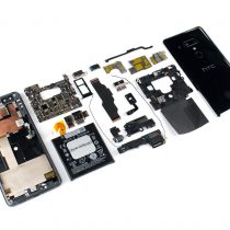 HTC U12+ internal components