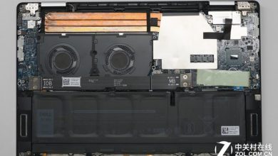 Dell XPS 15 9575 internal picture