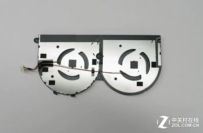 Dell XPS 15 9575 2-in-1 cooling fan
