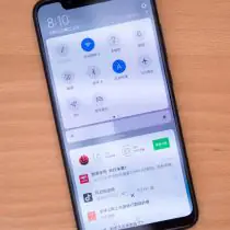 Xiaomi Mi 8