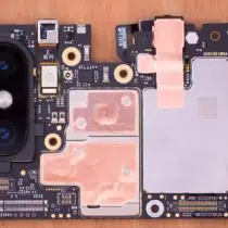 Xiaomi Mi 8 motherboard