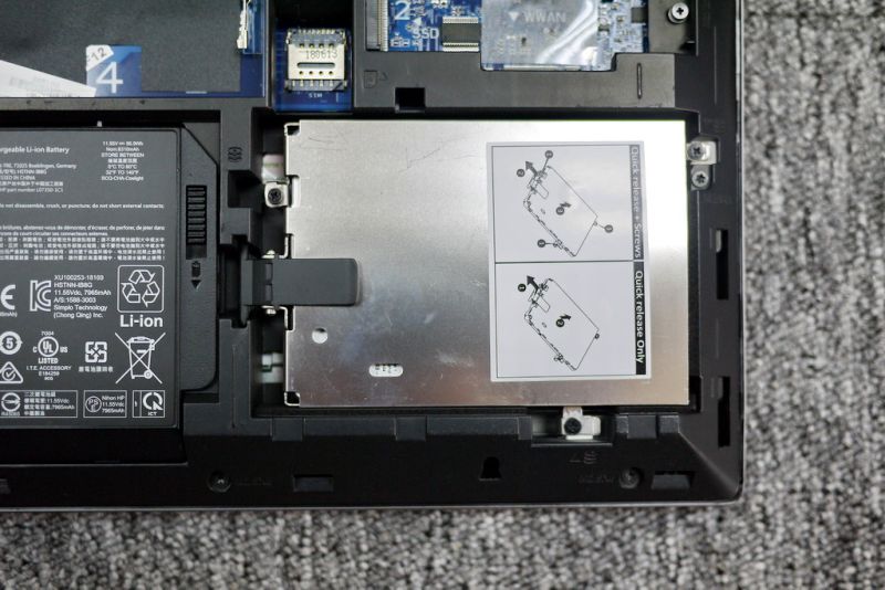 HP ZBook 17 G5 Disassembly (RAM, SSD, HDD upgrade options ...