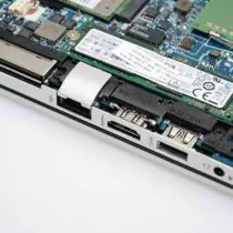 HP EliteBook 745 G5 ports