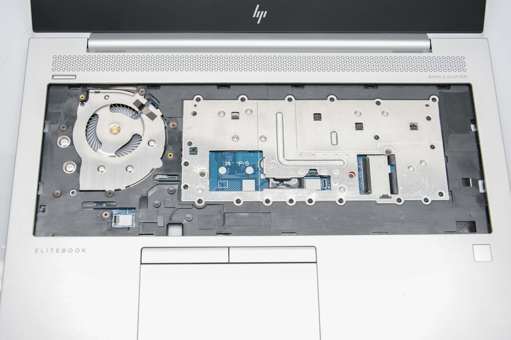 HP Elitebook 745 G5 Disassembly and RAM, SSD upgrade options 