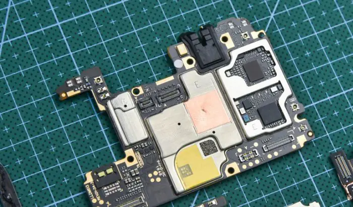 Redmi Note 7 motherboard