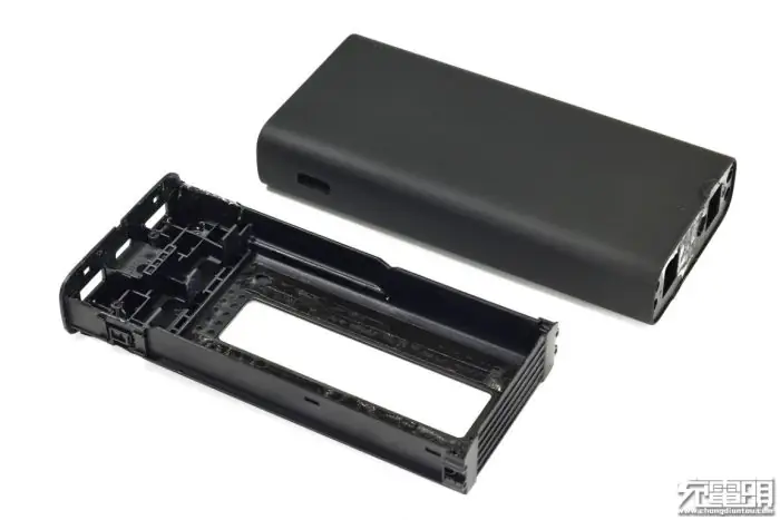 Xiaomi Power Bank 3 Pro roll cage
