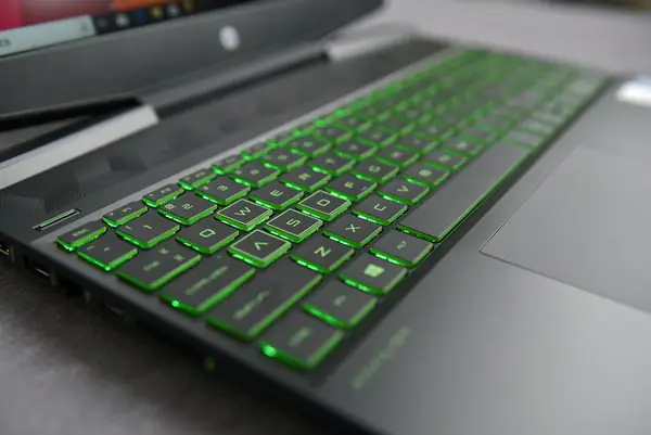 HP Pavilion Gaming 15-dk0000 Keyboard