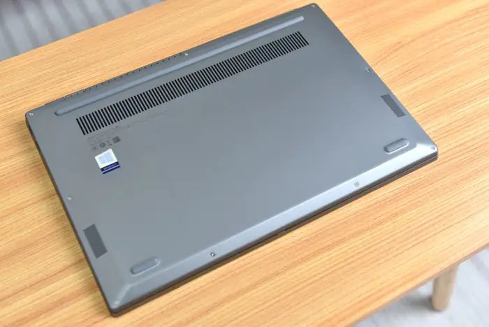 Lenovo ThinkBook 14s bottom cover