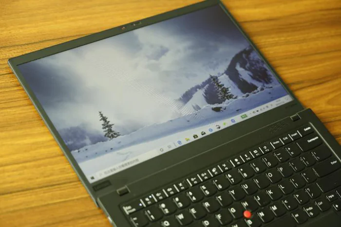 Lenovo ThinkPad X1 Carbon Gen 7 Display