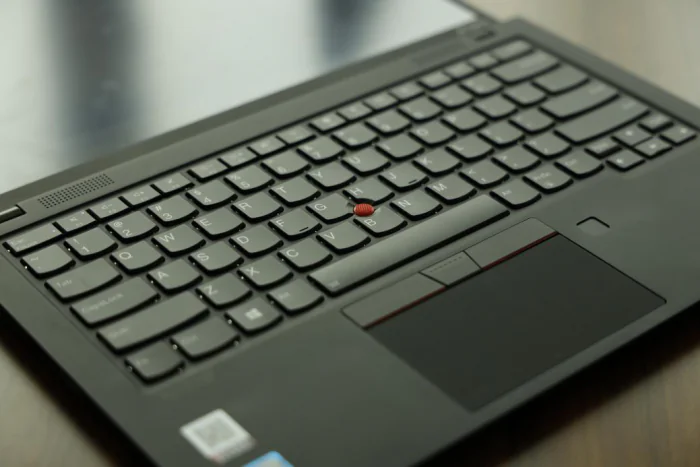 Lenovo ThinkPad X1 Carbon Gen 7 keyboard
