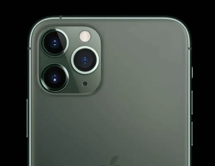 iPhone lens