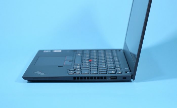 ThinkPad X13 right ports