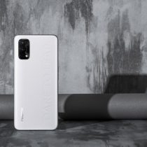Realme Q2